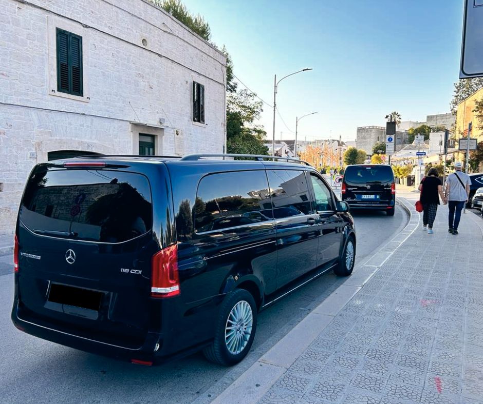 bari noleggio minivan